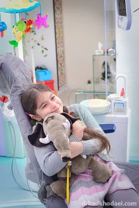 دکتر فاطمه کدخدائی | دندانپزشکی کودکان