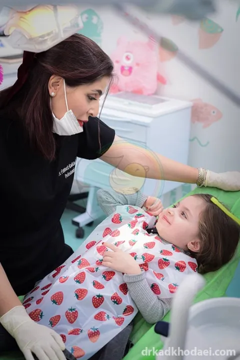 مطب دندانپزشکی دکتر فاطمه کدخدائی | دندانپزشکی کودکان